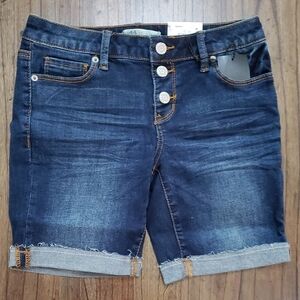 Mudd 3 Button Dark Blue Jean Shorts with Rolled Hem Girls Sz 12